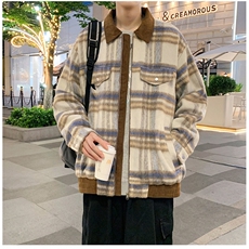 淡蓝色