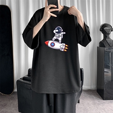 黑色