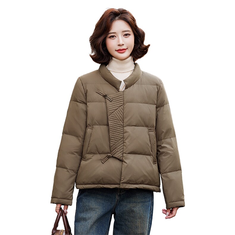 现货主推款90白鸭绒2024新款盘扣小个子短款羽绒服女,女装羽绒服,阳光伊恋