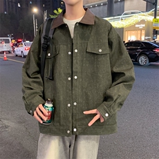 军绿色