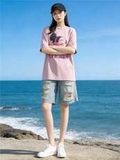 盐系穿搭休闲时尚套装女夏设计感圆领印花短袖破洞牛仔短裤两件套，女装套装/套裙，江南