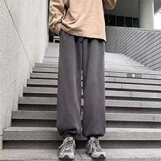 深灰色