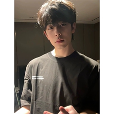 抖音得物供货210克现货宽松纯棉美式潮牌印花落肩袖纯棉T恤AT2171，男装T恤，电商A443