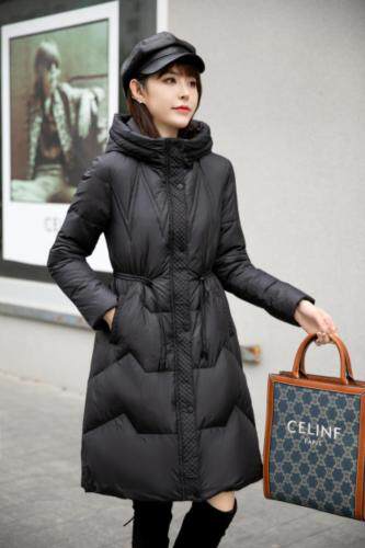 冬季羽绒服外套，女装羽绒服，恋语随风