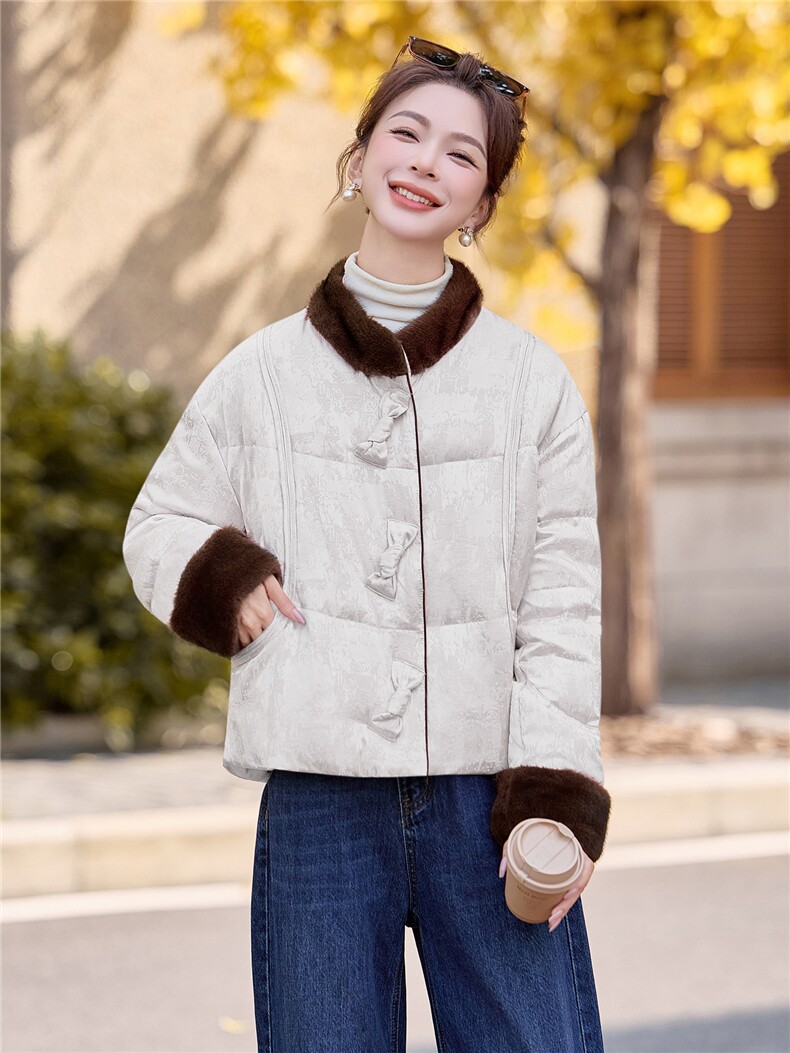 现货.短款羽绒服女2025冬季新款时尚独特漂亮洋气新中式外套,女装羽绒服,兰菲阁