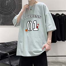 灰绿色