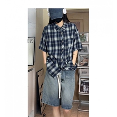 藏青色