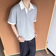 灰色