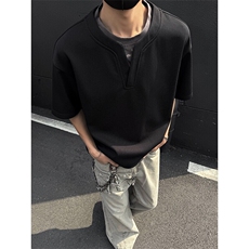 黑色