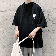 黑色