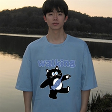 浅蓝色