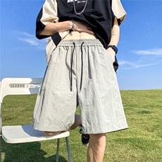 灰色