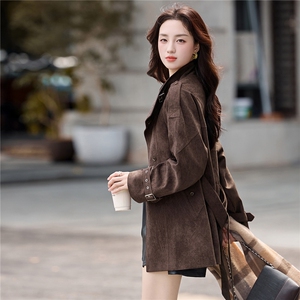 复古咖啡色鹿皮绒外套女2025秋冬新款系带收腰显瘦流行巨好看大衣，女装风衣，浙宝029