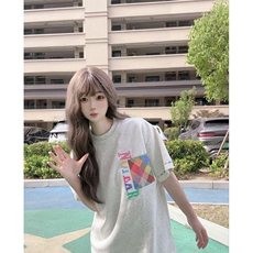 浅灰色