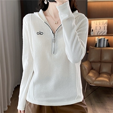 2025年秋季新款连帽半开拉链女士针织毛衣休闲时尚，女装针织衫/毛衣，梵泰羊绒