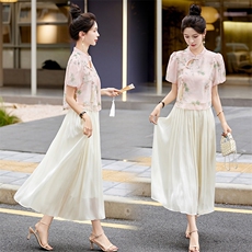 现货退货退现改良旗袍连衣裙两件套装女夏新中式年轻高端高贵优雅，女装套装/套裙，韩然一族
