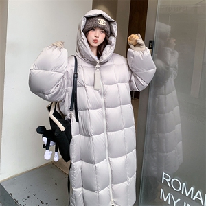 新款 90绒缎面灰色长款羽绒服2C122-5152-P385-K568图片