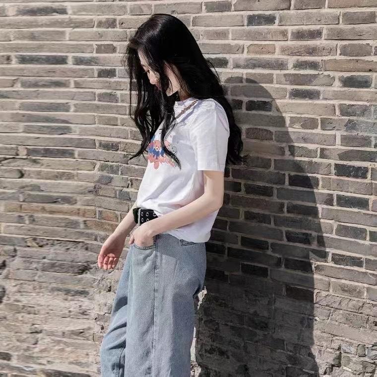 夏季新款可爱风卡通图案小熊短袖T恤,女装T恤,L·H·X