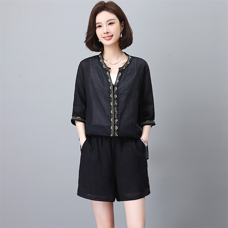 苎麻短裤套装女2025夏装新款中年妈妈时尚宽松大码洋气减龄两件套,女装套装/套裙,希欧阁