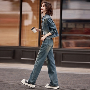 早春牛仔套装女2025新款时尚洋气减龄时髦今年流行复古长裤两件套图片