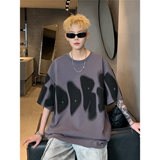 灰色