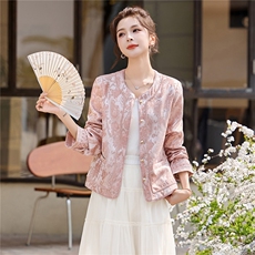 高级感年轻G风粉色2026新中式外套宋锦提花春夏高端刺绣唐装上衣，女装短外套，意芙