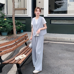 蕾丝拼接西装马甲套装女2025夏季新款韩系超火减龄阔腿长裤两件套图片