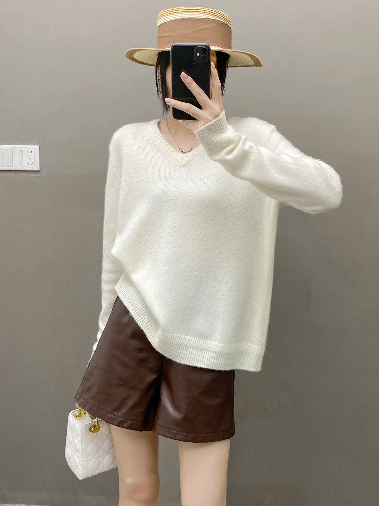 2025年秋季甜美长袖袖口下摆领子鱼骨纹，女装针织衫/毛衣，织绒羊