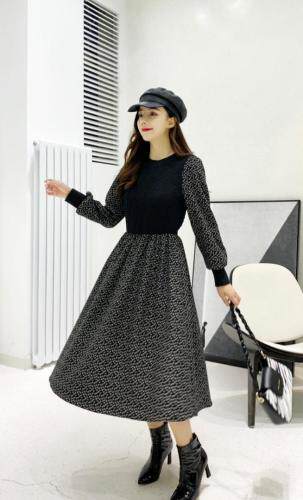 现货春装新款风衣外套韩版连衣裙韩版西装外套，女装风衣，友一有二