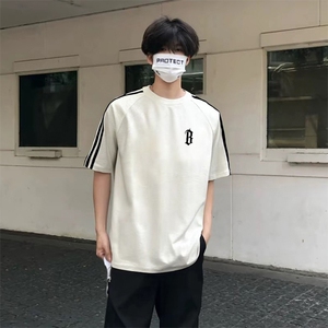 抖音得物高品质二开240克宽松纯棉美式潮牌三条杠织带短袖T恤图片