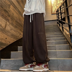 棕色