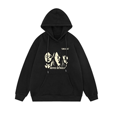 黑色