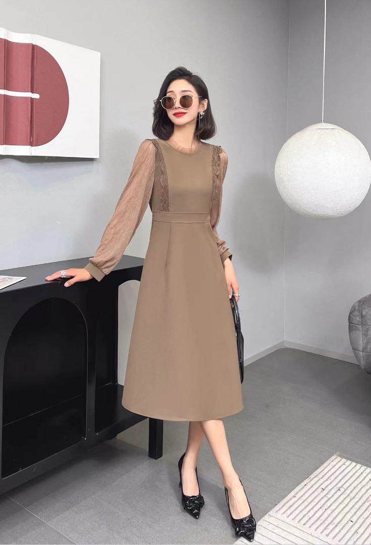 秋季花边连衣裙，两色、四个尺码，女装连衣裙，依柏璐(1F)