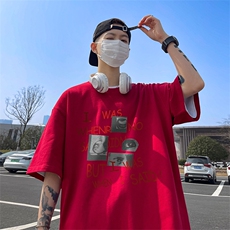 酒红色