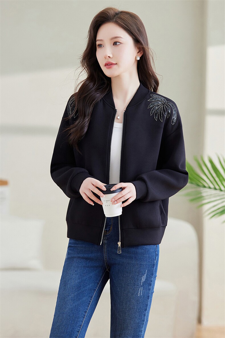 棒球服外套2024秋装新款女装黑色宽松短款运动休闲上衣,女装短外套,美沁