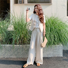 独特设计感花朵装饰扣马甲阔腿裤套装两件套女夏法式温柔系穿搭，女装套装/套裙，2C262