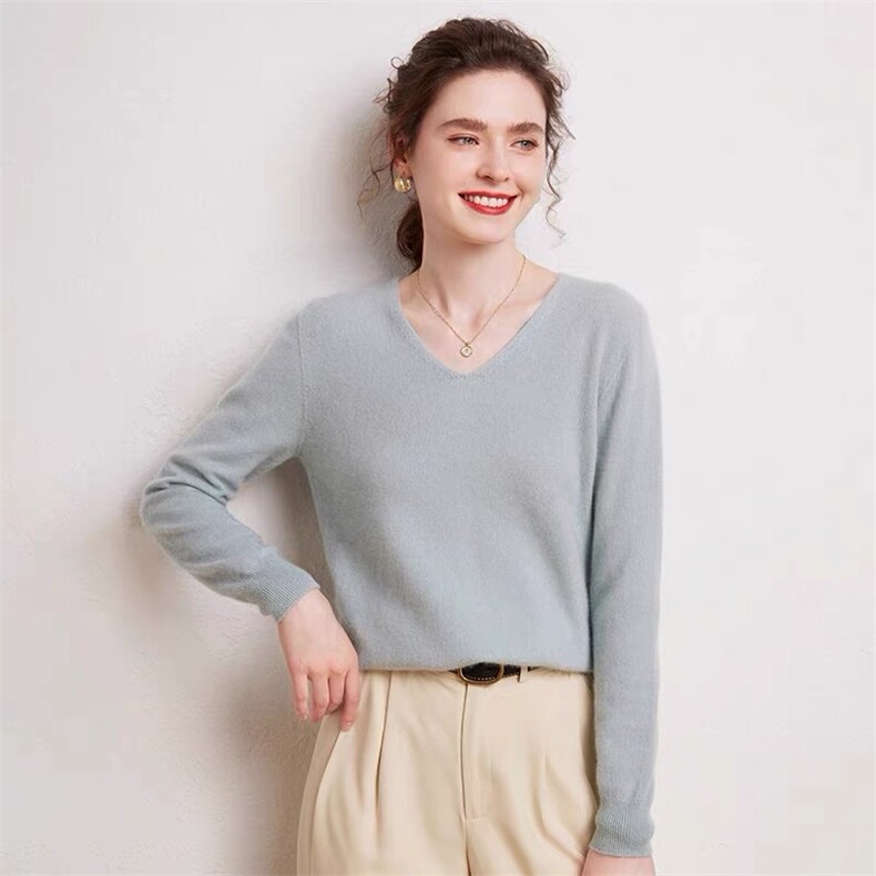 2025年秋季修身型通勤套头常规长袖单件v领打底衫，女装针织衫/毛衣，航淼羊绒