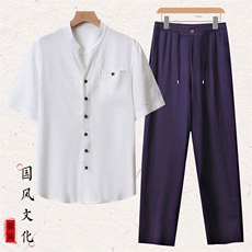 白色衣+藏青裤