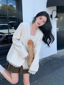 韩系设计感蕾丝边外套女2026年春季新款小个子超好看独特漂亮上衣图片