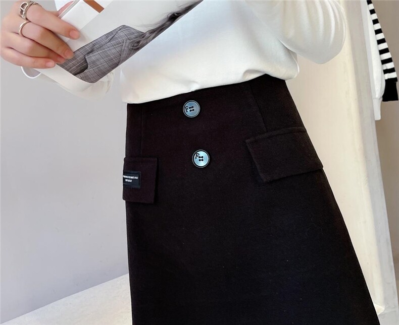 呢料短裙，其它，秀禾