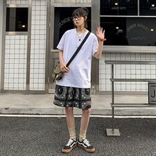 【】A003-HK7179-P35夏装新款复古拼接时尚短裤女模1，男装休闲裤，电商A003
