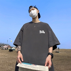 深灰色