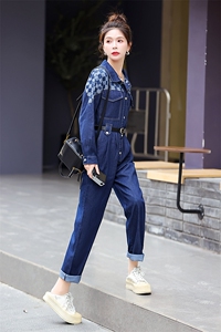 牛仔工装连体裤女2025春秋新款拼接格子高级感时尚流行连衣裤图片