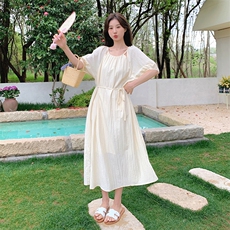 现货鹅黄色皱感面料法式连衣裙RF058-X8591-P115-K168，女装连衣裙，2C058