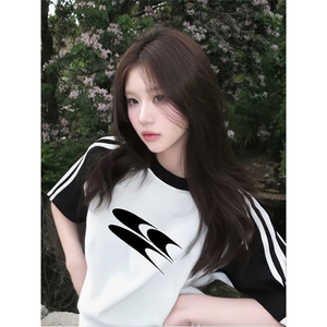 抖音得物品质二开240克宽松纯棉美式潮牌插肩三杠织带短袖T恤图片