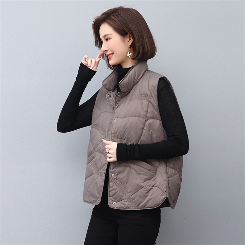 2022新款时尚保暖羽绒马甲女短款轻薄修身外套,女装羽绒服,依恋蒂丝