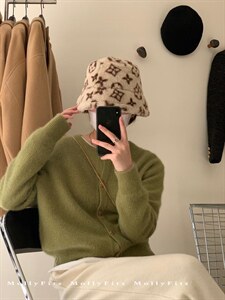 毛衫的顶极之感 -浣熊绒。 毛感  手感  太棒了。软糯糯图片