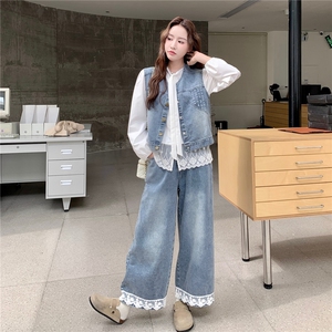 韩版蕾丝拼接牛仔马甲套装女2025春秋季新款显瘦T恤阔腿裤三件套图片