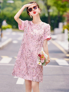 精致珠片刺绣连衣裙女夏季气质大码裙子2025年新款欧货a字裙图片