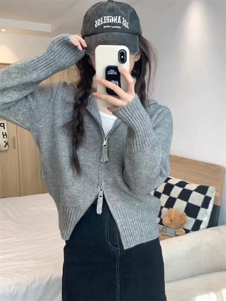 2025秋冬新款舒适百搭简约软糯时尚双拉链短款帽衫，女装针织衫/毛衣，美雪羊绒